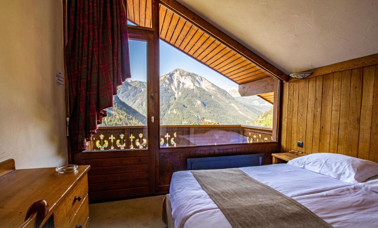 לה פלאנייה Hotel Ancolie - Champagny En Vanoise מראה חיצוני תמונה