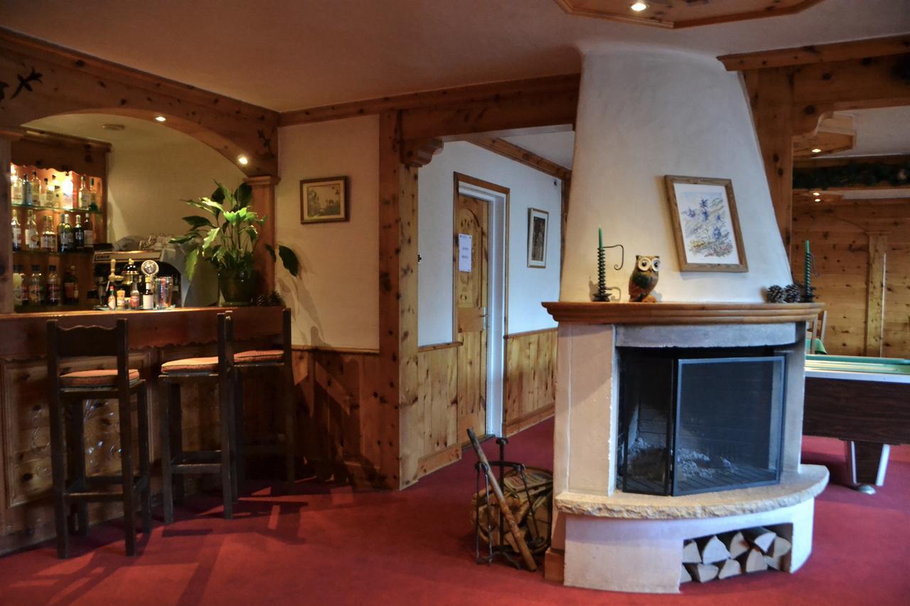 לה פלאנייה Hotel Ancolie - Champagny En Vanoise מראה חיצוני תמונה